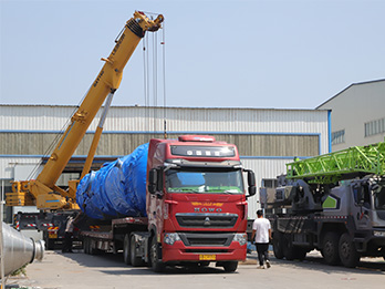 國外雙效MVR蒸發器安裝現場